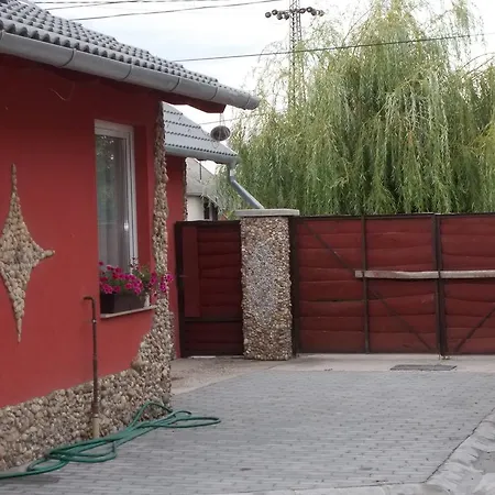 Guest house Vendegszallo Sarkeszi